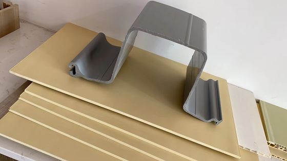 3Cr17 Materiais de moldagem Pilas de folhas de PVC para paisagismo de controlo de erosão de longa duração