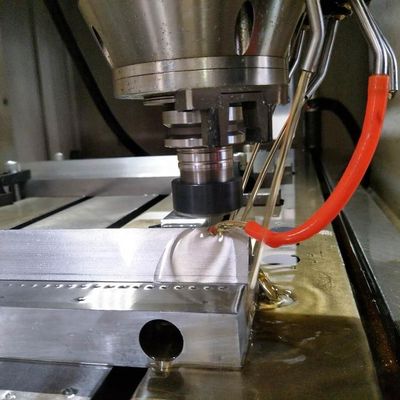600mm PP Melt Blown Die com Placa Spinneret Branca MeltBlown máquina de tecido não tecido