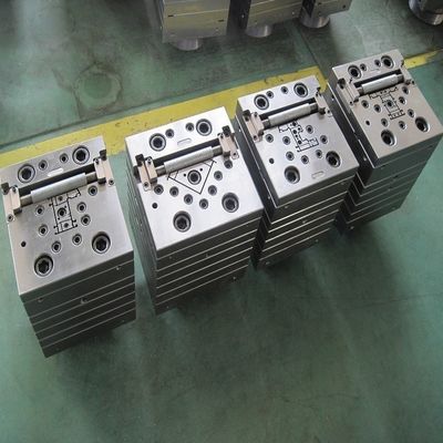 Profil de PVC Design Moldes de extrusão de plástico para UPVC Janela EKO e eficiência