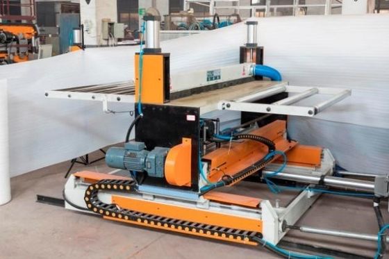 Tecnologia da linha de produção de extrusão de telhas de PVC para a fabricação de telhados de chapa de chapa