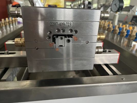 Formas de extrusão de material de molde para interiores 3Cr17 para produção personalizada de moldes de perfil