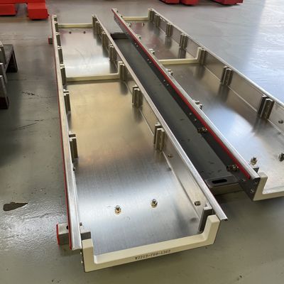 1 Cavidade impermeável WPC porta molde feito de material UPVC para casas e edifícios modernos