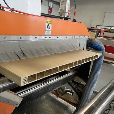 Produto doméstico Molde para painel PC Pe Upvc Profil Extrusão Molde a óleo Molde de molde