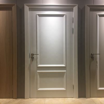 Máquina de fabricação de portas de PVC personalizada para o seu negócio