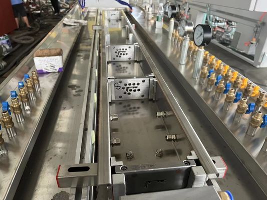 Formulário de extrusão de perfis de fecho de portas de plástico de PVC de madeira e prata para produtos domésticos