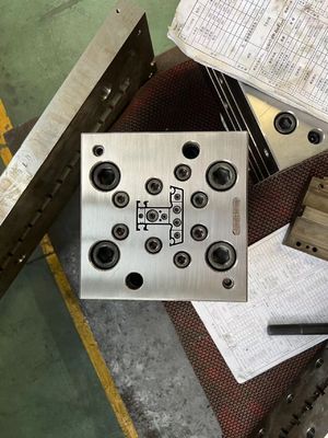 AutoCAD Profil de extrusão de janelas de PVC/UPVC projetado para série 70 e série 60