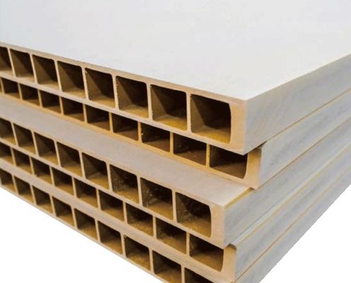 Linha de produção de extrusão de perfis de plástico de PVC