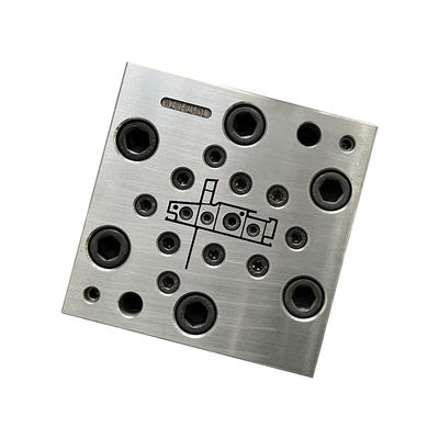 Ferramenta de extrusão de perfis de baseboard de saias plásticas UPVC para desempenho de design do AutoCAD