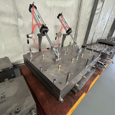 CAD projetado aquecedor elétrico PVC papel de espuma extrusão molde com dupla coleção