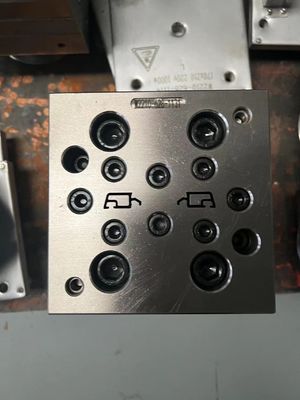 Profil de esferas de vidro de PVC/UPVC para janelas e portas