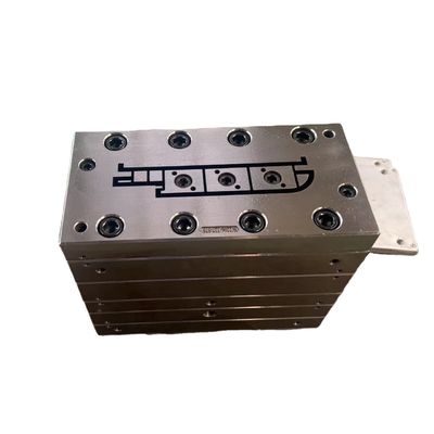 Formas de extrusão para quadros de portas de UPVC WPC e moldes sólidos na produção do mercado indiano