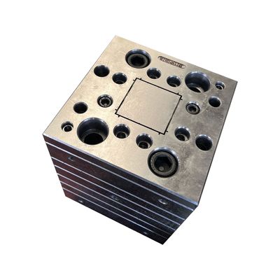 3CR17 Material do molde Molde de chapa de rede oca para produção de painéis de parede e portas de UPVC