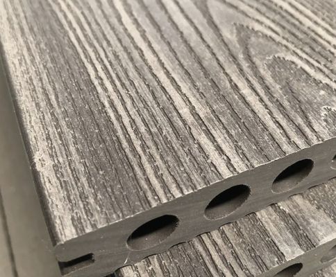 AutoCAD projetado PE WPC Profil de Decking Louver Linha de produção de revestimento de parede para o mercado