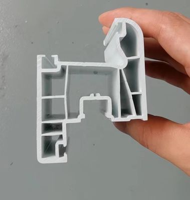 Molde de extrusão para perfil de janela de PVC