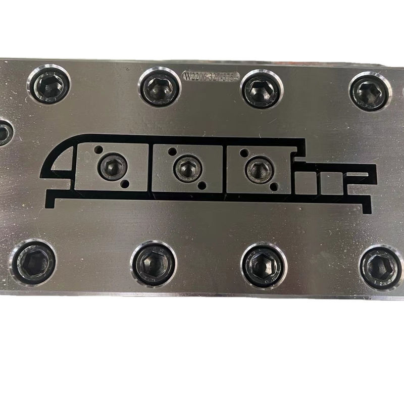 Moldura de perfil auxiliar de PVC e ferramenta de cobertura de porta de plástico de madeira WPC com projeto AutoCAD